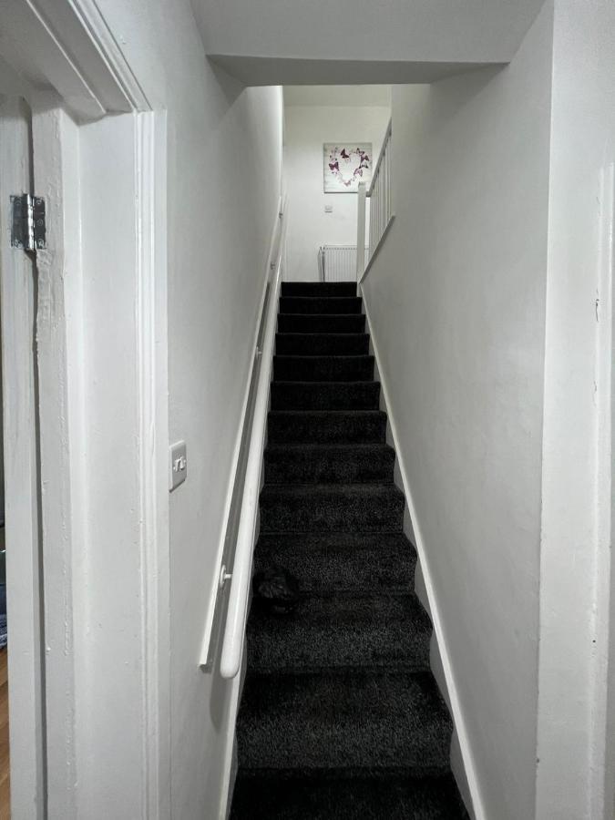 Cosy Home Near Nec, Bhx Bullring & Solihull Birmingham Esterno foto