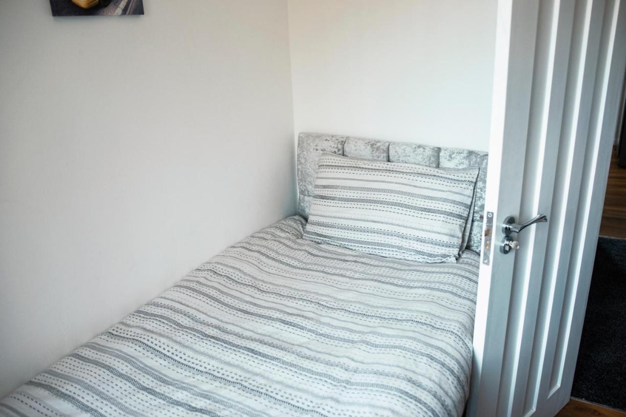 Cosy Home Near Nec, Bhx Bullring & Solihull Birmingham Esterno foto